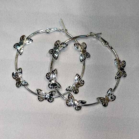 Hoop Butterfly Earrings Lot - Picture 3 of 3